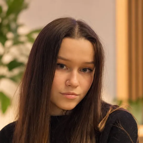 Вероника, преподаватель рисования и акварели